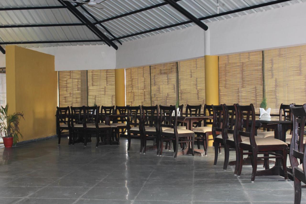 Tusk And Roar Corbett Resort Dhela Exterior photo